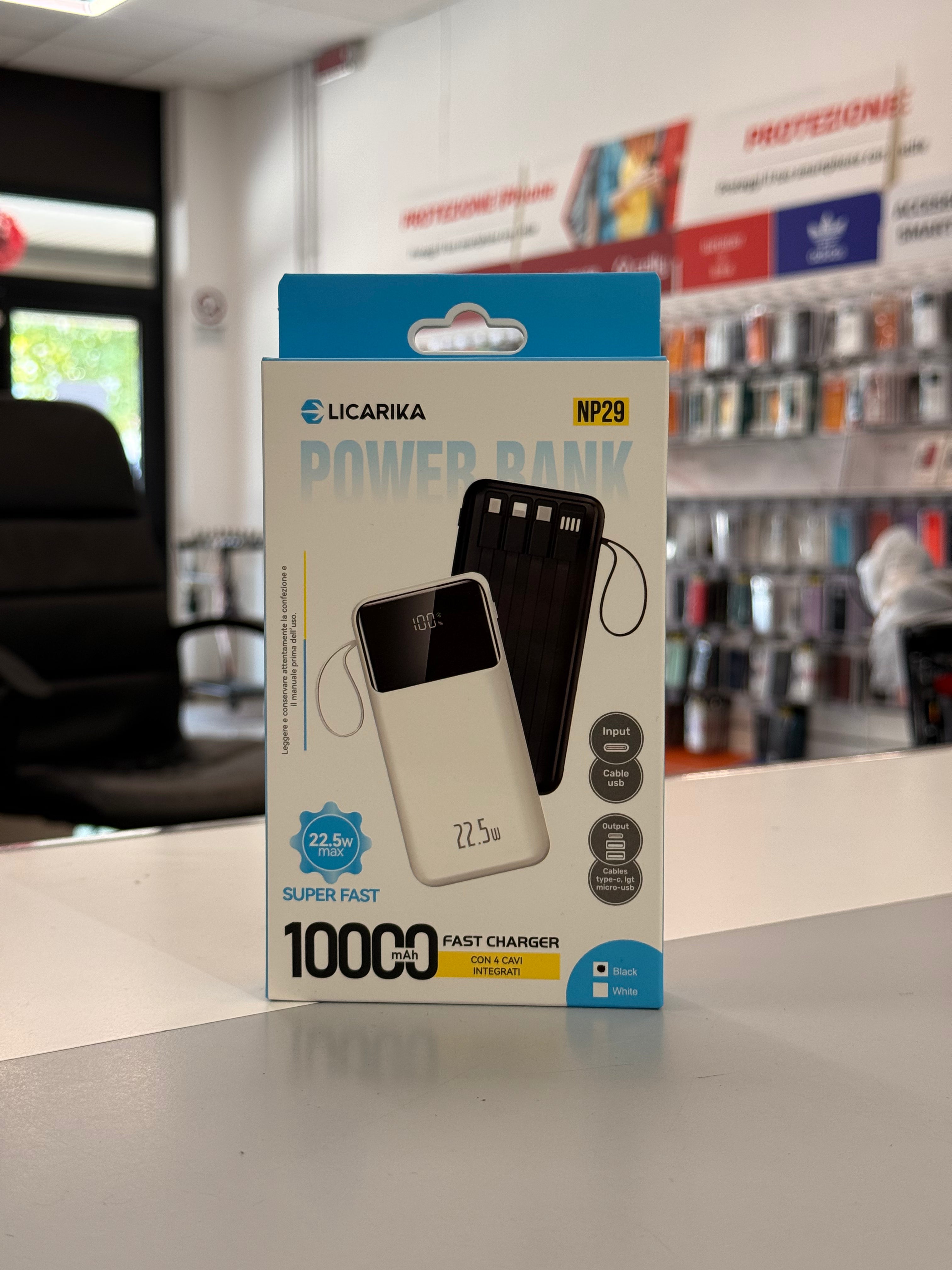 Powerbank 10.000mAh 22.5W con 4 cavi integrati